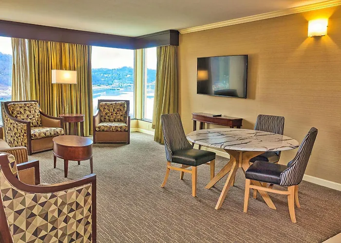 Wyndham Grand Pittsburgh